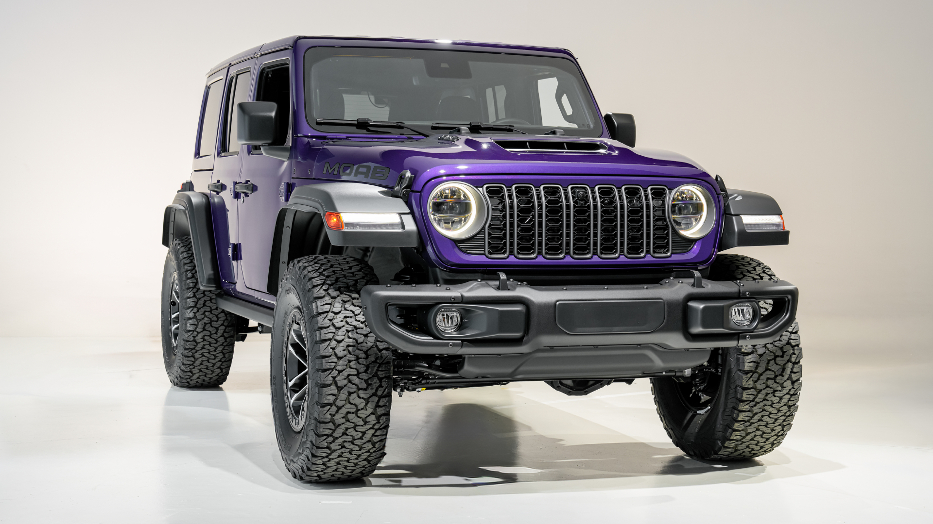 Jeep Launches 12 Limited-Edition Wrangler “Buzz Models” Over 12 Months to Amp Excitement